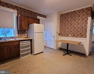 222 N Bradford Street - Photo Thumbnail 9