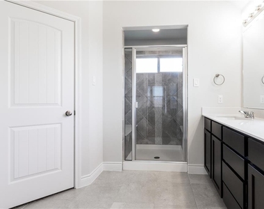 2104 Pindos Pony Way - Photo Thumbnail 17