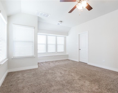 2104 Pindos Pony Way - Photo Thumbnail 14