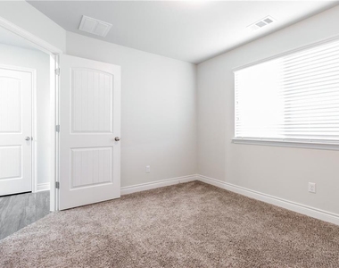 2104 Pindos Pony Way - Photo Thumbnail 24