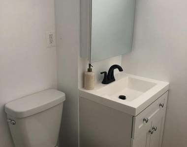 1615 Q Street Nw - Photo Thumbnail 4