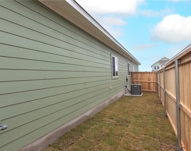 124 Spiny Lizard Ln - Photo Thumbnail 20