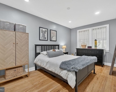 1836 Independence Avenue Se - Photo Thumbnail 11