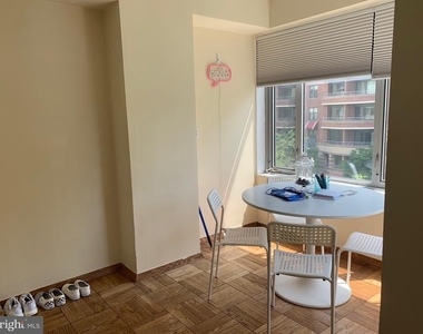 1711 Massachusetts Avenue Nw - Photo Thumbnail 2