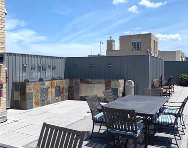 1711 Massachusetts Avenue Nw - Photo Thumbnail 10