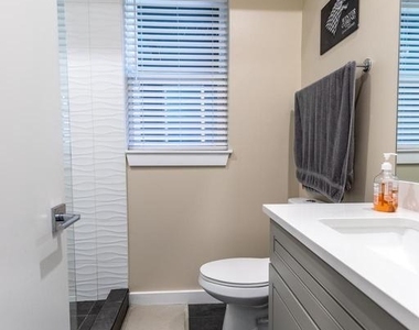 839 19th Street Ne - Photo Thumbnail 15