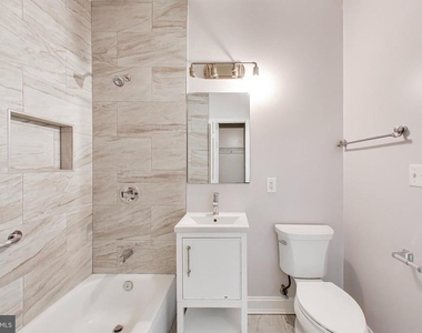 5713 Eads Street Ne - Photo Thumbnail 11