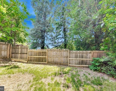 5713 Eads Street Ne - Photo Thumbnail 26