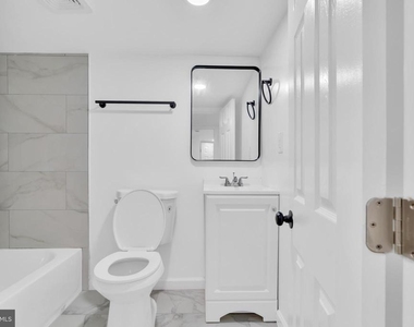 518 Oglethorpe Street Ne - Photo Thumbnail 11