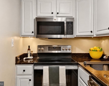 1615 Q Street Nw - Photo Thumbnail 8