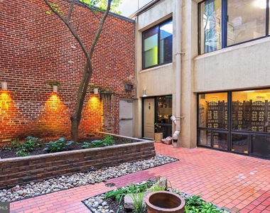 1615 Q Street Nw - Photo Thumbnail 3
