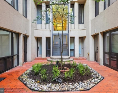 1615 Q Street Nw - Photo Thumbnail 2