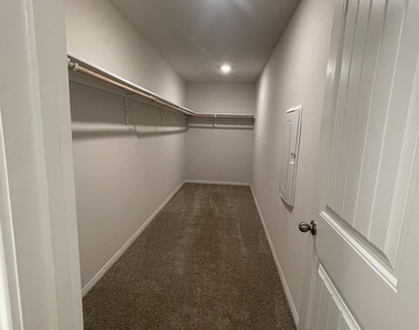 101 Loon Dr - Photo Thumbnail 29