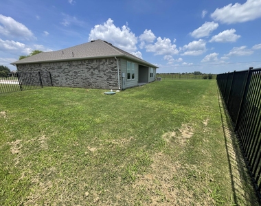 101 Loon Dr - Photo Thumbnail 35