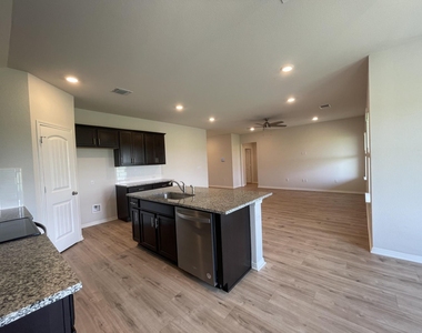 101 Loon Dr - Photo Thumbnail 20