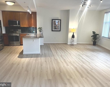 400 Massachusetts Avenue Nw - Photo Thumbnail 10