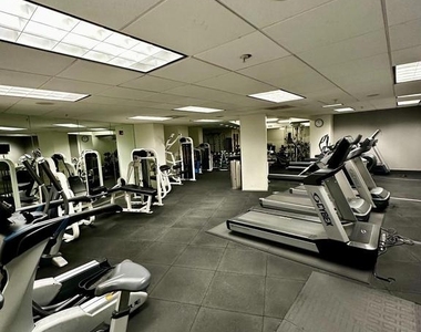 400 Massachusetts Avenue Nw - Photo Thumbnail 32