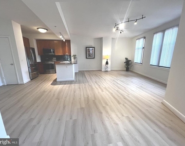 400 Massachusetts Avenue Nw - Photo Thumbnail 11