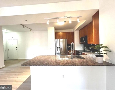 400 Massachusetts Avenue Nw - Photo Thumbnail 7