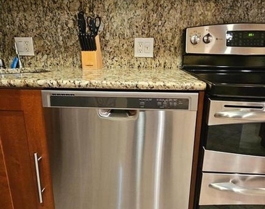 1714 Corcoran Street Nw - Photo Thumbnail 9