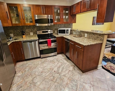 1714 Corcoran Street Nw - Photo Thumbnail 13