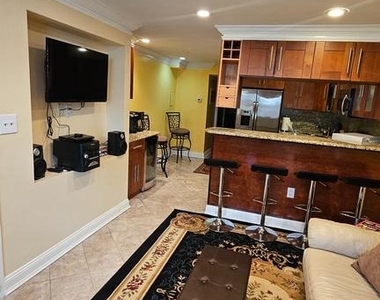 1714 Corcoran Street Nw - Photo Thumbnail 6