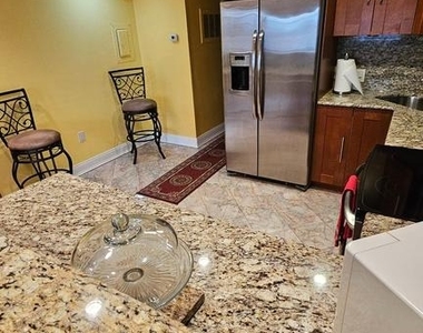1714 Corcoran Street Nw - Photo Thumbnail 12