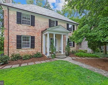 3273 Worthington Street Nw - Photo Thumbnail 1