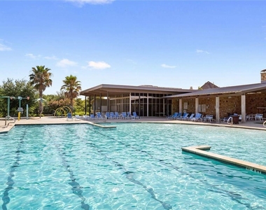 153 Crizer Ct - Photo Thumbnail 29