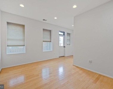424 Q Street Nw - Photo Thumbnail 5