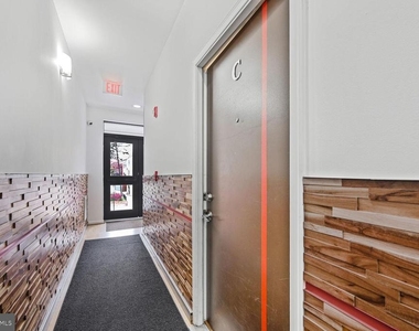 424 Q Street Nw - Photo Thumbnail 2