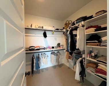 2148 Tobias Leo Way - Photo Thumbnail 8
