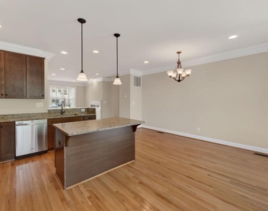 2942 Templehof Ct - Photo Thumbnail 15
