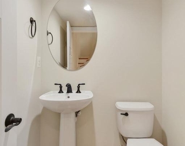 2942 Templehof Ct - Photo Thumbnail 25