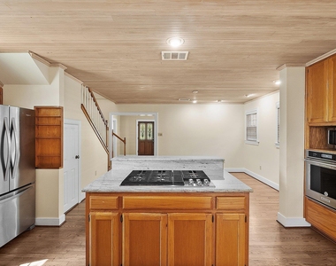 1700 Virginia Ave - Photo Thumbnail 10