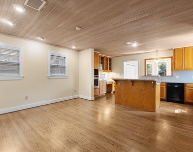 1700 Virginia Ave - Photo Thumbnail 5