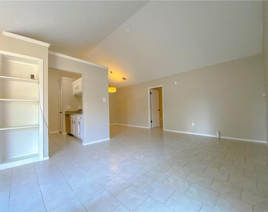 11908 Sunhillow Bnd - Photo Thumbnail 3