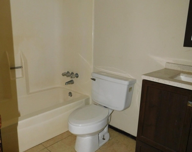 2513 Mcgregor Dr - Photo Thumbnail 2