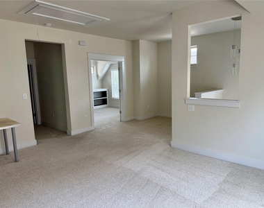 13501 Metric Blvd - Photo Thumbnail 22
