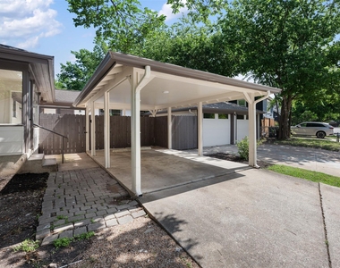 1711 S Main St - Photo Thumbnail 37