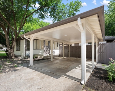 1711 S Main St - Photo Thumbnail 38