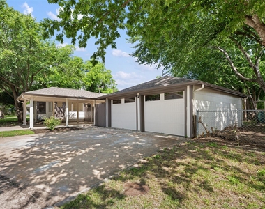 1711 S Main St - Photo Thumbnail 39