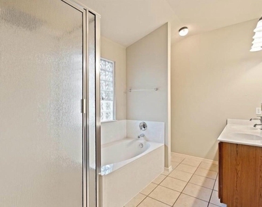 2605 Butler Way - Photo Thumbnail 20