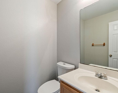 1209 Apollo Cir - Photo Thumbnail 6