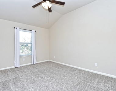 15205 Joseph Dr - Photo Thumbnail 21