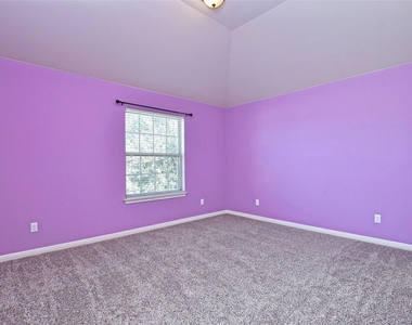 15205 Joseph Dr - Photo Thumbnail 24