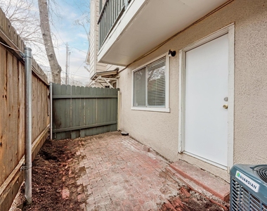 1010 W 23rd St - Photo Thumbnail 18