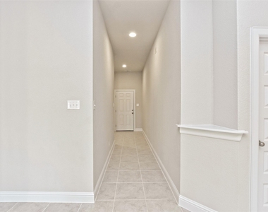 8116 Bronco Ln - Photo Thumbnail 3