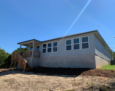 8116 Bronco Ln - Photo Thumbnail 23