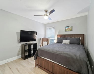 1841 Montana Sky Dr - Photo Thumbnail 31